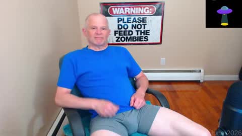 Snapshot of weird_chris chatting on 6, 6, 2026 Chris online show from 6, 6, 2026