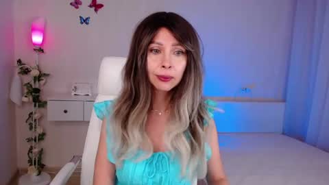 Wendi Foster online show from 14, 7, 2026