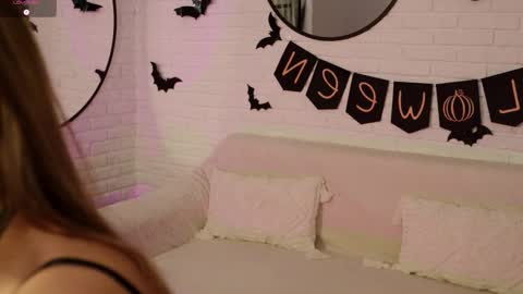 Im Wendy online show from 27, 10, 2025