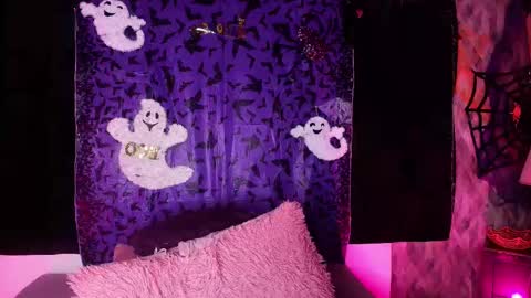 WEN SHENG online show from 23, 10, 2025