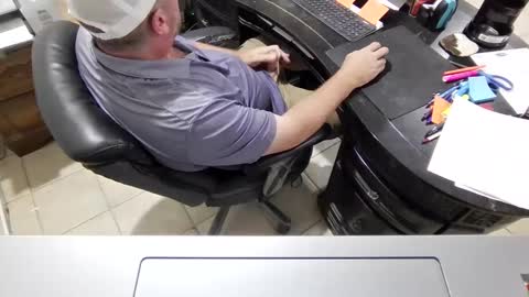 Snapshot of wes40960 chatting on 22, 9, 2025 wes40960 online show from 22, 9, 2025