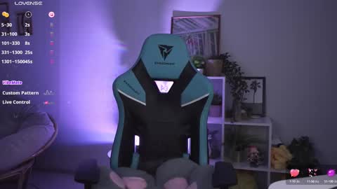 little girl who is always rightLisa online show from 11, 2, 2025