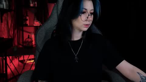 little girl who is always rightLisa online show from 4, 3, 2026