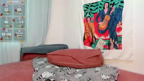 Snapshot of wet_eyyyelashes chatting on 28, 10, 2025   online show from 28, 10, 2025