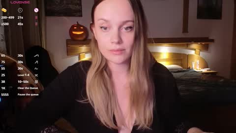 Lana online show from 28, 10, 2025