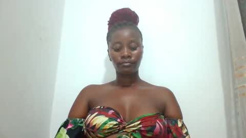 Snapshot of wet_pussieyy chatting on 15, 4, 2026 wet_pussieyy online show from 15, 4, 2026