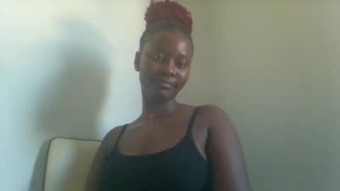 Snapshot of wet_pussieyy chatting on 17, 4, 2026 wet_pussieyy online show from 17, 4, 2026