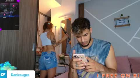 Mia and Dylan online show from 5, 12, 2025