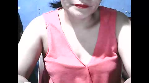 Snapshot of wethornypussy4u chatting on 3, 11, 2025 wethornypussy4u online show from 3, 11, 2025