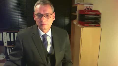 Snapshot of wetsuitedman chatting on 14, 1, 2026 Franz online show from 14, 1, 2026