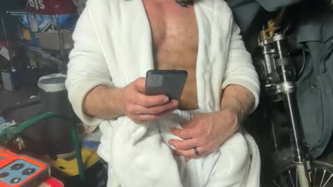 Snapshot of whackingmywilly chatting on 2, 4, 2026 whackingmywilly online show from 2, 4, 2026