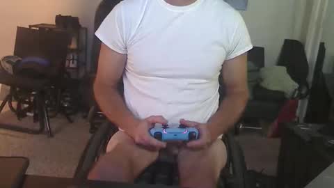 Snapshot of wheelhorny chatting on 25, 10, 2025 wheelhorny online show from 25, 10, 2025