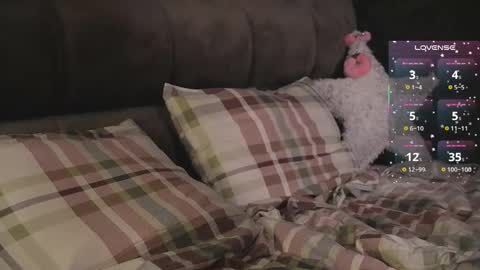 Snapshot of whisperlure chatting on 8, 1, 2026 Zozo online show from 8, 1, 2026