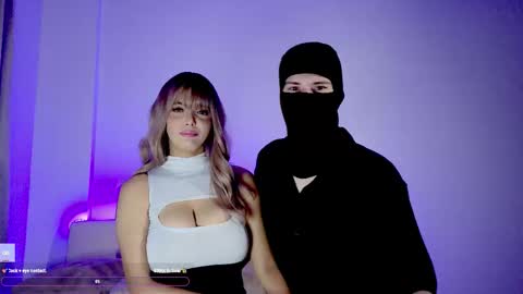 whispero_o online show from 10, 9, 2025