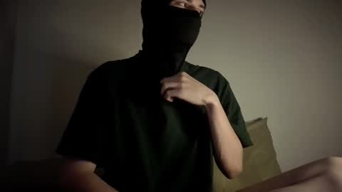 whispero_o online show from 9, 11, 2025