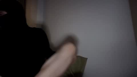 whispero_o online show from 15, 11, 2025