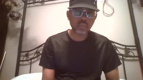 Snapshot of whisperw chatting on 3, 8, 2026 whisperw online show from 3, 8, 2026