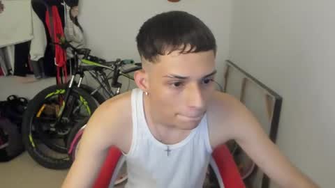Snapshot of white_master444 chatting on 18, 4, 2026 white online show from 18, 4, 2026
