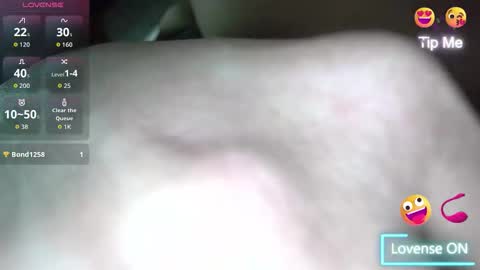 Snapshot of white_sexy_ chatting on 25, 3, 2026 white_sexy_ online show from 25, 3, 2026