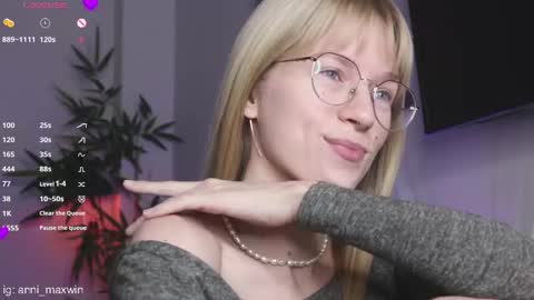 Snapshot of whiteanni chatting on 3, 2, 2025 Anita online show from 3, 2, 2025