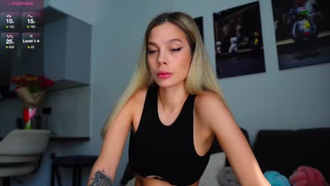 Snapshot of whitebanny chatting on 10, 3, 2025 Kate  online show from 10, 3, 2025