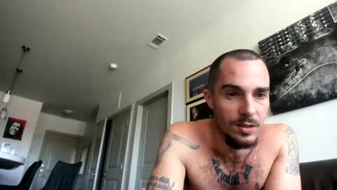 Snapshot of whitechocalate91 chatting on 21, 10, 2025 just  str8 stud nut  1000 online show from 21, 10, 2025