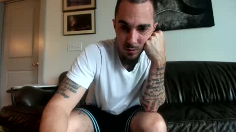 Snapshot of whitechocalate91 chatting on 28, 4, 2026 just str8 stud nut 1000 online show from 28, 4, 2026