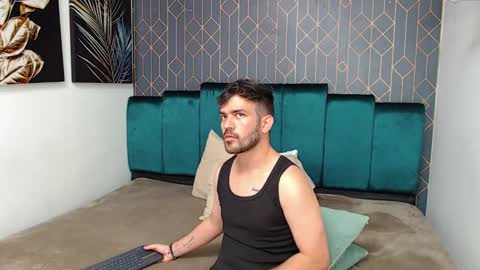 Dylan white online show from 10, 2, 2025