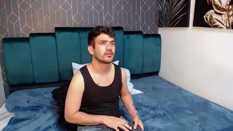 Dylan white online show from 27, 2, 2025