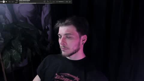 Snapshot of whiteegrimm chatting on 13, 4, 2026 Gus online show from 13, 4, 2026