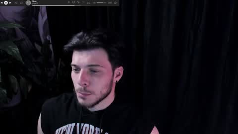 Snapshot of whiteegrimm chatting on 19, 4, 2026 Gus online show from 19, 4, 2026