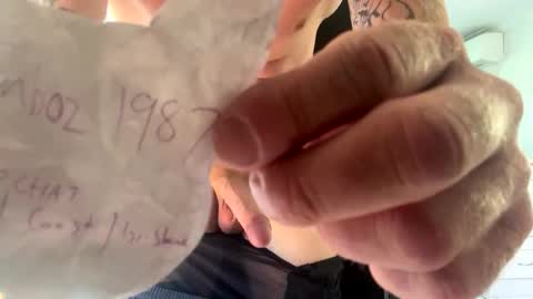 Snapshot of whitehung87 chatting on 2, 11, 2025 whitehung87 online show from 2, 11, 2025