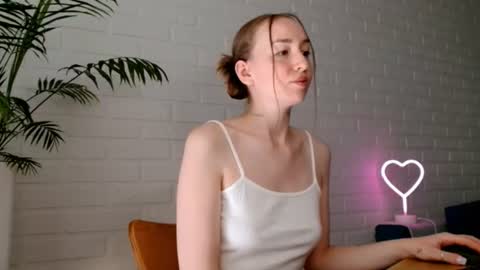 Snapshot of whiteprincessluna chatting on 7, 7, 2026 You wont find me here on Saturdays and Sundays online show from 7, 7, 2026