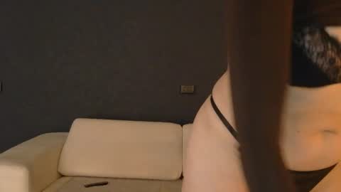 White Queen online show from 21, 10, 2025