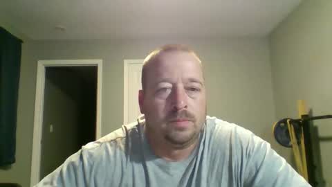 white wolf   jeremy online show from 21, 10, 2025