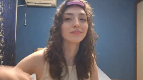 Snapshot of whitleyscianna chatting on 8, 4, 2026 Cindy online show from 8, 4, 2026