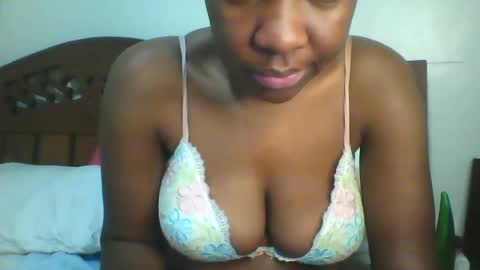 Snapshot of whitney_ly chatting on 20, 6, 2026 whitney_ly online show from 20, 6, 2026