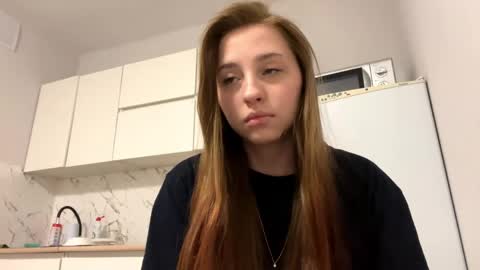 Snapshot of whitneyehlers chatting on 24, 3, 2026 Vicky online show from 24, 3, 2026