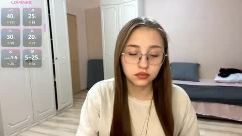 Snapshot of whitneyehlers chatting on 1, 5, 2026 Vicky online show from 1, 5, 2026