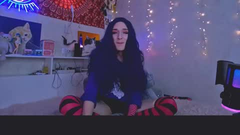 Snapshot of whoalexxa chatting on 9, 11, 2025 Alexa online show from 9, 11, 2025