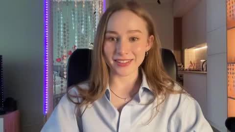 Alisa online show from 28, 12, 2024