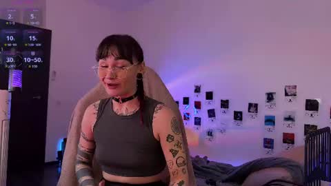 iggy iggz online show from 16, 7, 2026