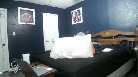 Snapshot of whyteboi8989 chatting on 26, 9, 2025 whyteboi8989 online show from 26, 9, 2025