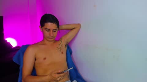 Snapshot of wickedboy_twink chatting on 26, 5, 2026 JAISON online show from 26, 5, 2026