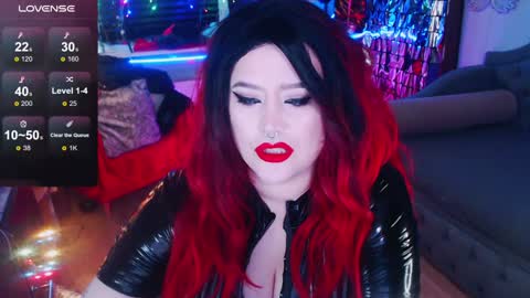 Snapshot of wickedxqueen chatting on 17, 1, 2025 Laura  online show from 17, 1, 2025