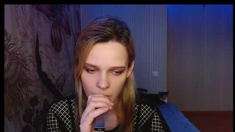 Victoria online show from 25, 11, 2025