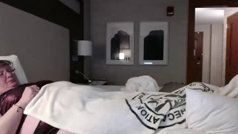 wifeysbigcock online show from 9, 5, 2026