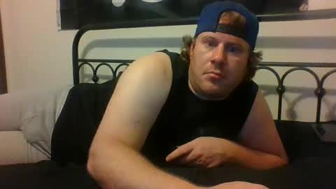 Wihteboy206420 online show from 9, 2, 2025