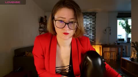 wild_peony online show from 26, 10, 2025