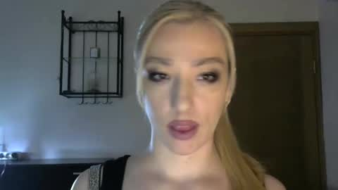 Alina online show from 22, 1, 2025